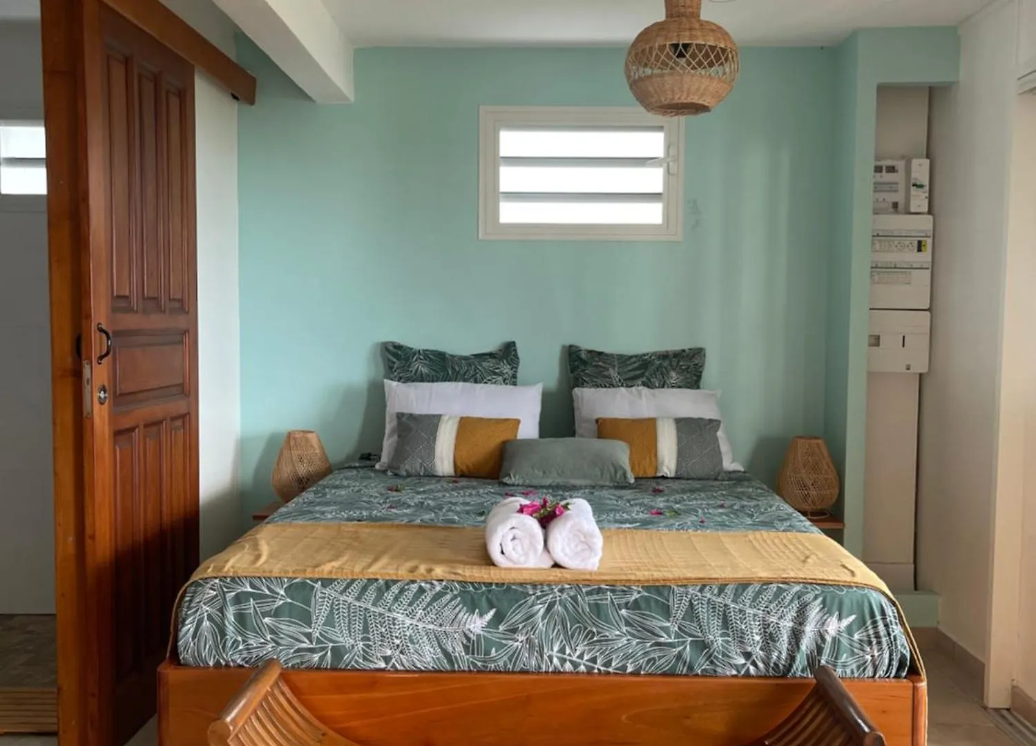 Valeriane Superbe Studio Vue Panoramique Grande Anse Daire Deshaies Guadeloupe
